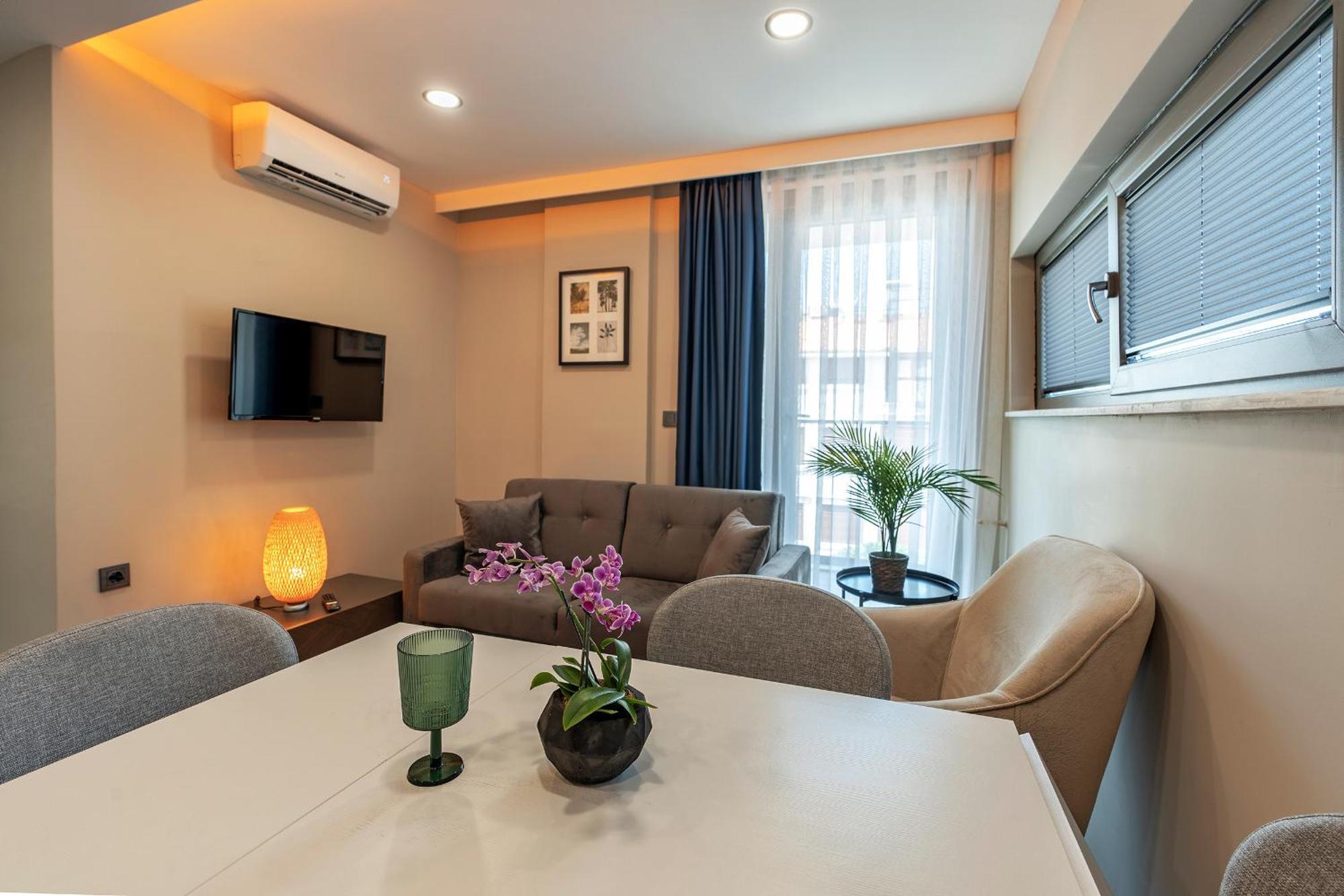 Doqu Suites Hotel Antalya Buitenkant foto