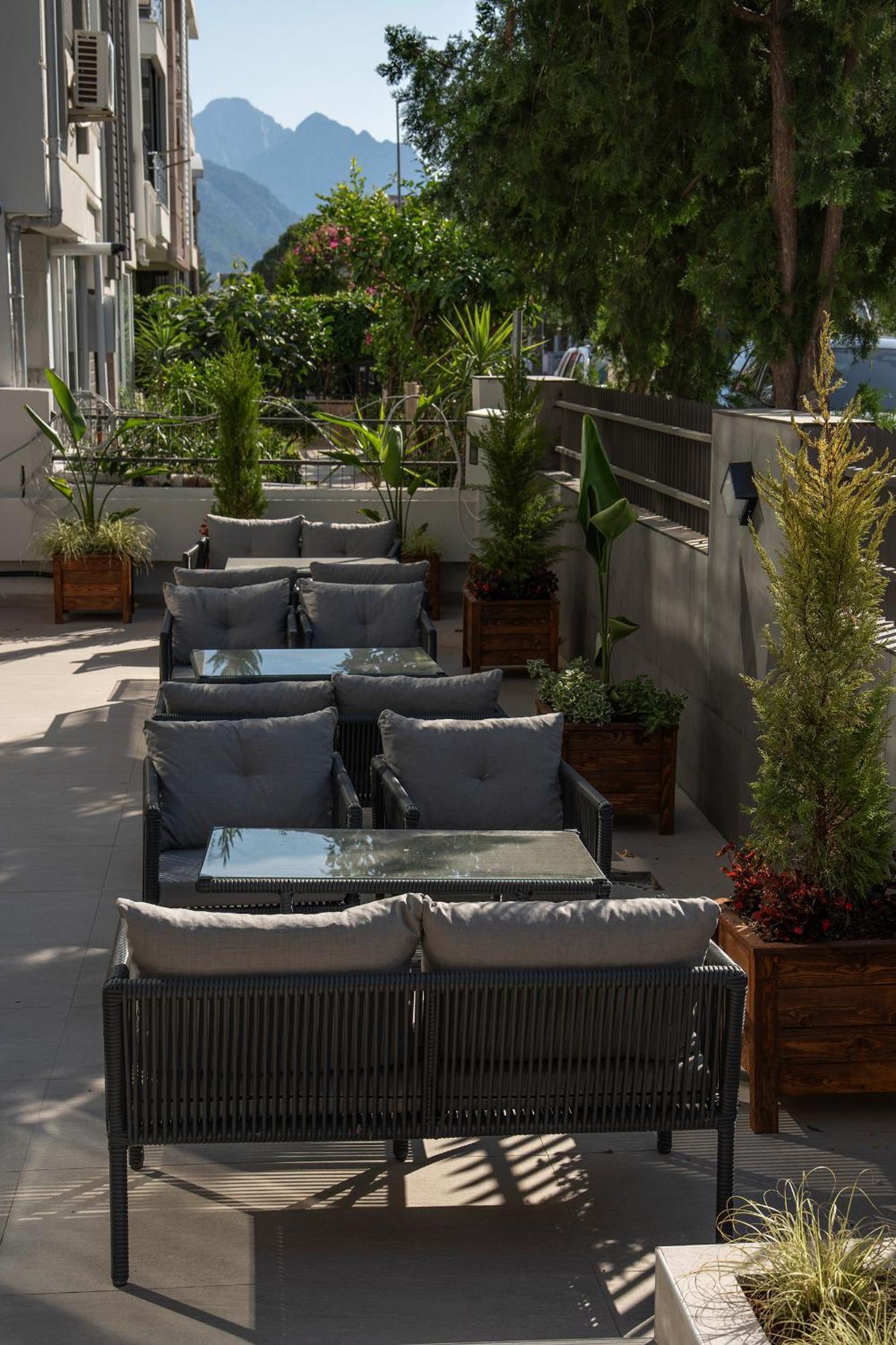 Doqu Suites Hotel Antalya Buitenkant foto