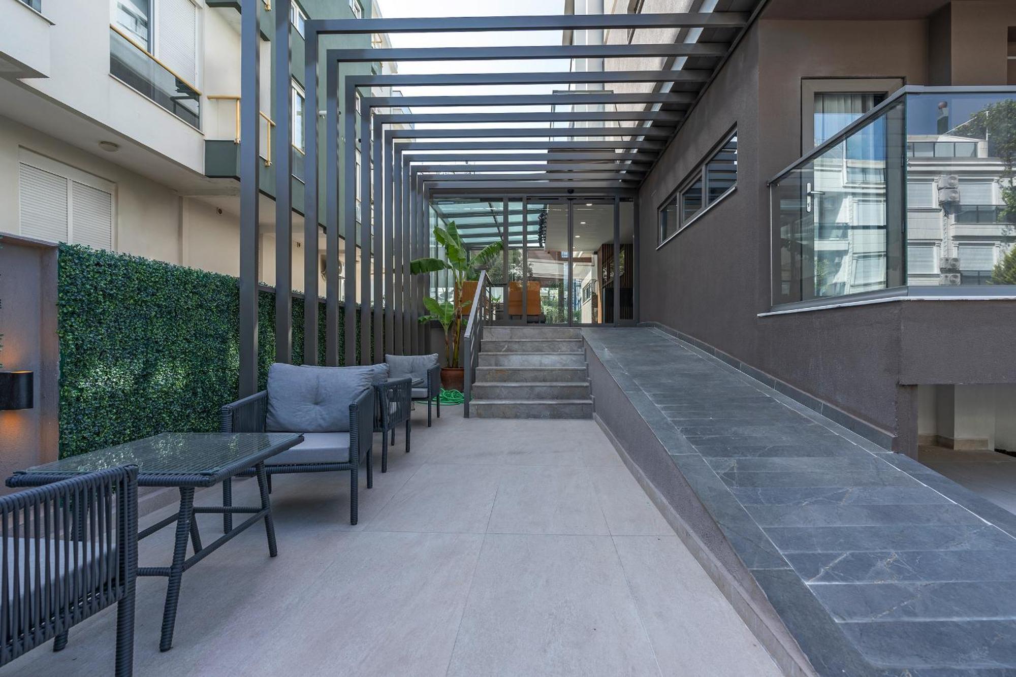 Doqu Suites Hotel Antalya Buitenkant foto